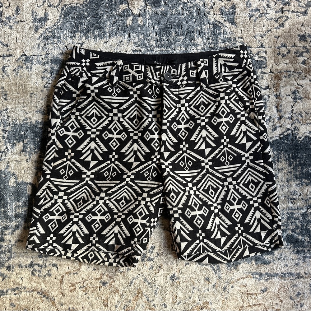 Geometric Woven Shorts - 30 Slim